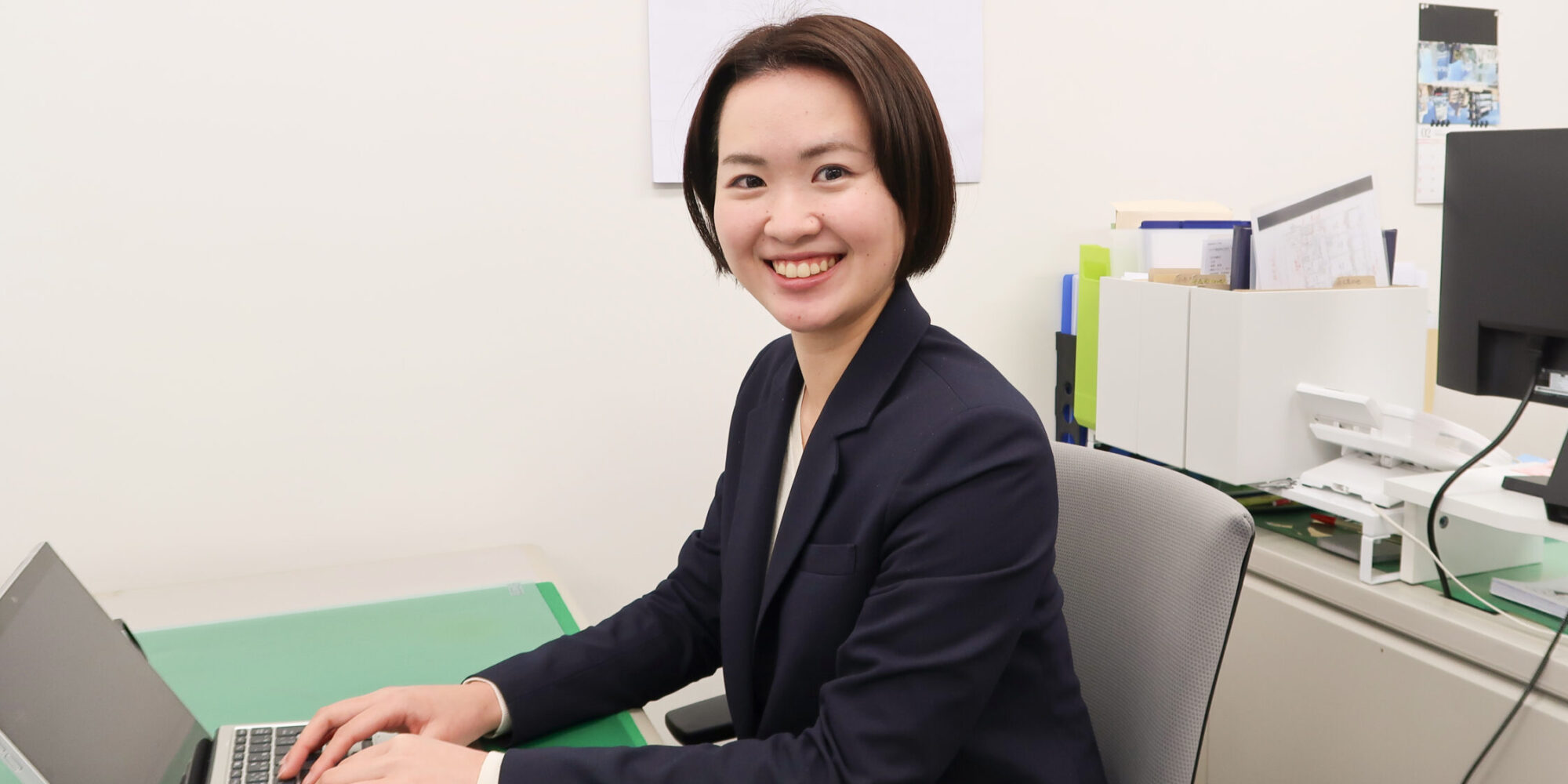 ViVi不動産で働く様子