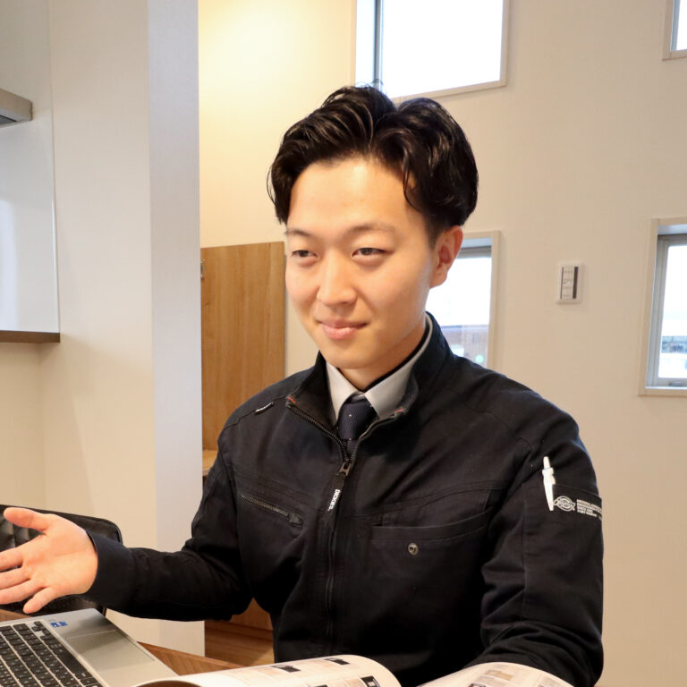 ViVi不動産スタッフインタビューの写真