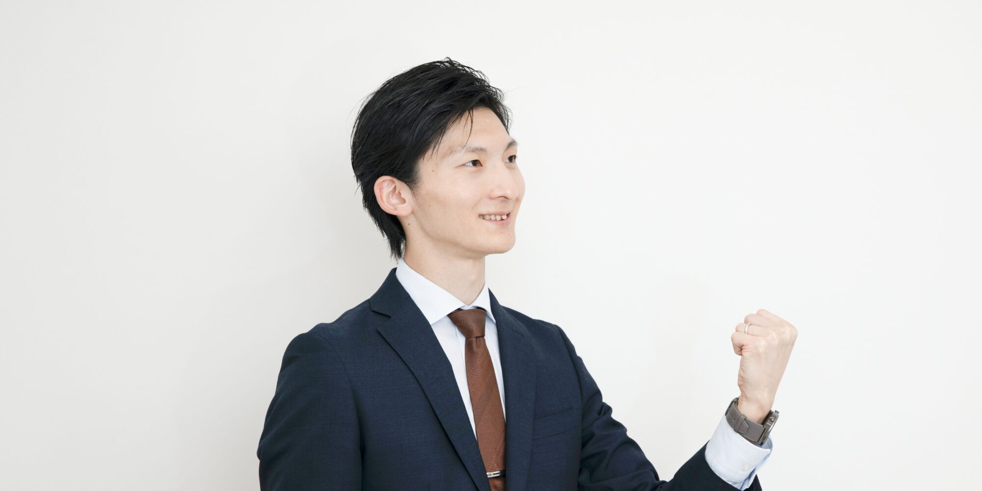 ViVi不動産で働く様子