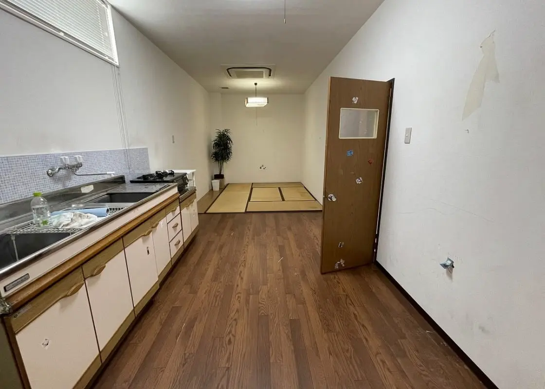 ビフォアルーム